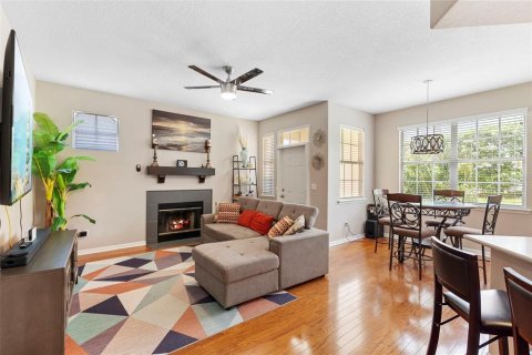 Condo in Clermont, Florida, 2 bedrooms  № 1881447 - photo 7