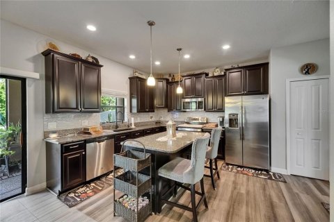 House in Wimauma, Florida 5 bedrooms, 352.94 sq.m. № 1744533 - photo 12