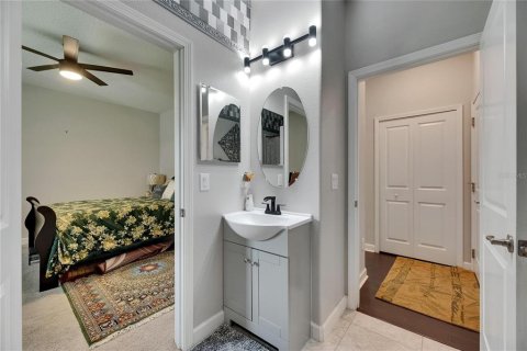 House in Wimauma, Florida 5 bedrooms, 352.94 sq.m. № 1744533 - photo 20