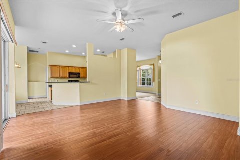 House in Ormond Beach, Florida 3 bedrooms, 172.24 sq.m. № 2428883 - photo 11