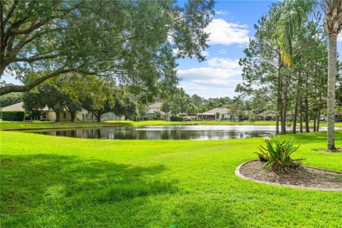 House in Ormond Beach, Florida 3 bedrooms, 172.24 sq.m. № 2428883 - photo 3