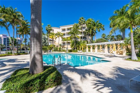 Condo in Key Biscayne, Florida, 3 bedrooms  № 1891050 - photo 15