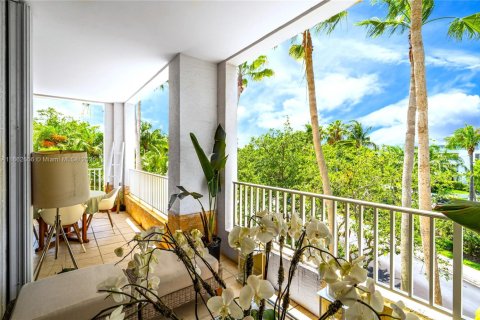 Condo in Key Biscayne, Florida, 3 bedrooms  № 1891050 - photo 18