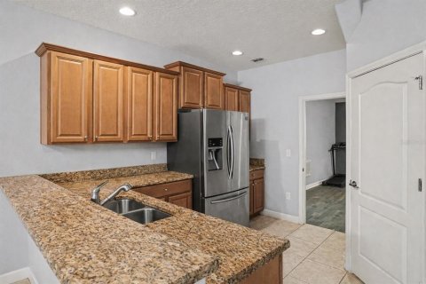 House in Clermont, Florida 6 bedrooms, 458.57 sq.m. № 2104937 - photo 6