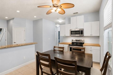 House in Clermont, Florida 6 bedrooms, 458.57 sq.m. № 2104937 - photo 18