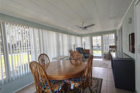 Apartment in Leesburg, Florida 2 bedrooms, 89.19 sq.m. № 2110442 - photo 4