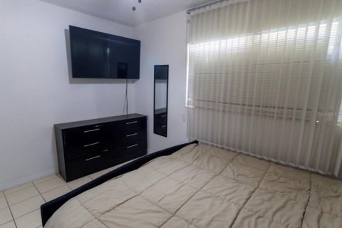 Купить виллу или дом в Тампа, Флорида 5 комнат, 123.65м2, № 2310280 - фото 13