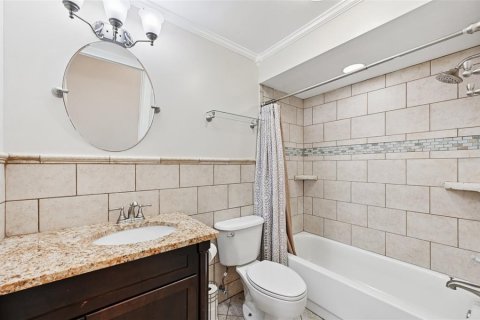 Casa en venta en Bradenton, Florida, 3 dormitorios, 156.73 m2 № 1772804 - foto 30