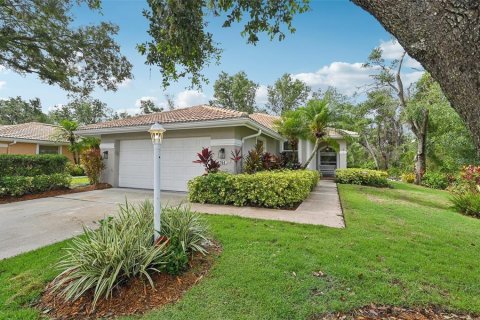 Casa en venta en Bradenton, Florida, 3 dormitorios, 156.73 m2 № 1772804 - foto 1