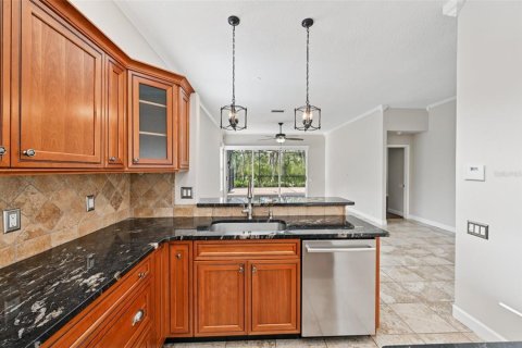 Casa en venta en Bradenton, Florida, 3 dormitorios, 156.73 m2 № 1772804 - foto 9