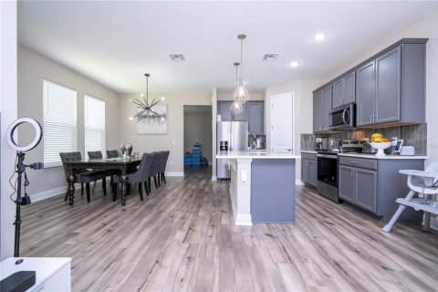 Casa en venta en Winter Garden, Florida, 4 dormitorios, 185.43 m2 № 1719641 - foto 14