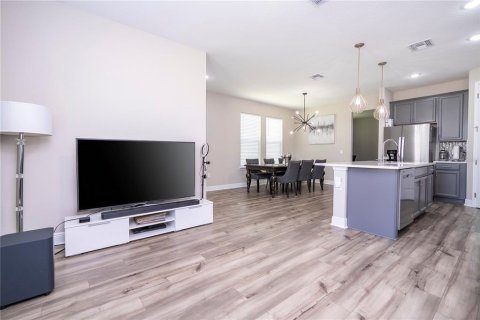 Casa en venta en Winter Garden, Florida, 4 dormitorios, 185.43 m2 № 1719641 - foto 13