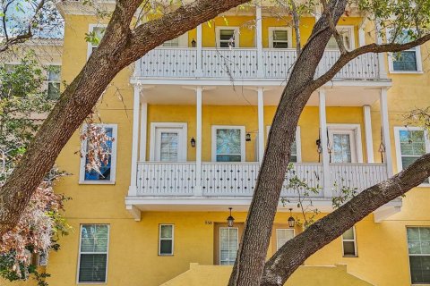 Купить таунхаус в Тампа, Флорида 14 комнат, 163.88м2, № 1550334 - фото 2