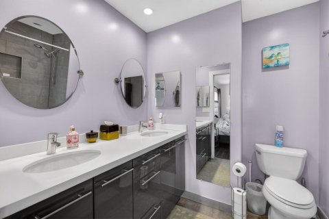 Townhouse in Pompano Beach, Florida 3 bedrooms, 165.37 sq.m. № 2392137 - photo 28
