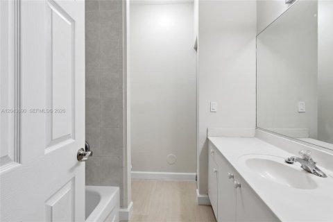Condominio en venta en Homestead, Florida, 3 dormitorios, 110.93 m2 № 2168676 - foto 13