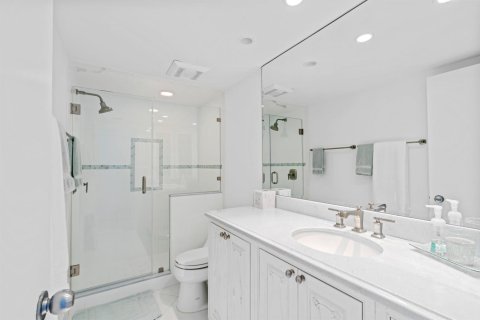 Condo in Palm Beach, Florida, 3 bedrooms  № 2250165 - photo 9