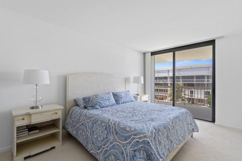 Condo in Palm Beach, Florida, 3 bedrooms  № 2250165 - photo 8