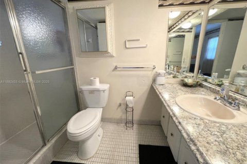 Condo in Lauderdale Lakes, Florida, 2 bedrooms  № 1928591 - photo 8