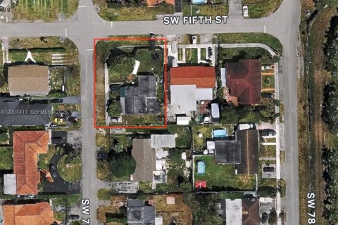 Propiedad comercial en venta en Miami, Florida, 175.4 m2 № 2071492 - foto 10