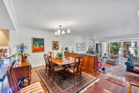 Touwnhouse à vendre à Miami, Floride: 3 chambres, 178.65 m2 № 2033769 - photo 5