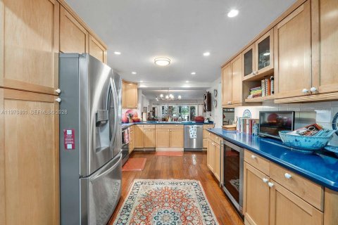 Touwnhouse à vendre à Miami, Floride: 3 chambres, 178.65 m2 № 2033769 - photo 11