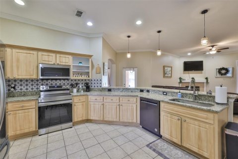Casa en venta en Plant City, Florida, 5 dormitorios, 241.27 m2 № 1745471 - foto 10