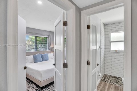 Villa ou maison à vendre à Pompano Beach, Floride: 6 chambres, 269.32 m2 № 2153558 - photo 17
