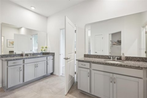 Casa en venta en Grand Island, Florida, 4 dormitorios, 211.54 m2 № 2219057 - foto 30
