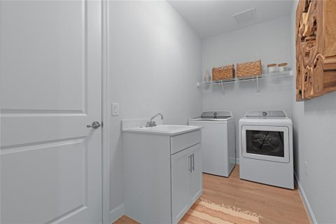 Купить виллу или дом в Лейквуд Ранч, Флорида 3 комнаты, 208.66м2, № 2091641 - фото 26