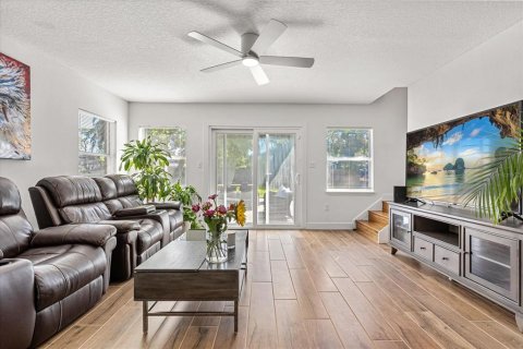Casa en venta en Winter Park, Florida, 3 dormitorios, 206.99 m2 № 2096389 - foto 5