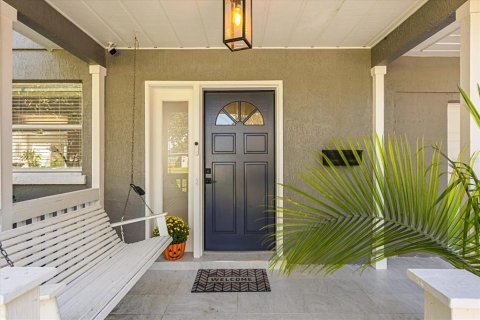 Casa en venta en Winter Park, Florida, 3 dormitorios, 206.99 m2 № 2096389 - foto 4