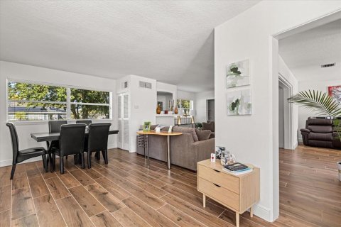 Casa en venta en Winter Park, Florida, 3 dormitorios, 206.99 m2 № 2096389 - foto 15