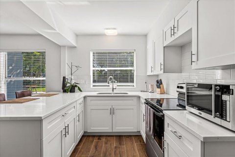 Casa en venta en Winter Park, Florida, 3 dormitorios, 206.99 m2 № 2096389 - foto 13