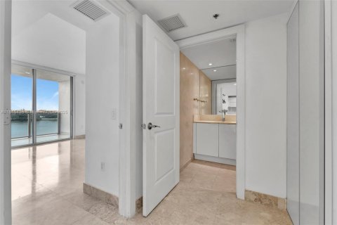 Купить кондоминиум в Санрайз, Флорида 2 спальни, 108.23м2, № 1768620 - фото 25
