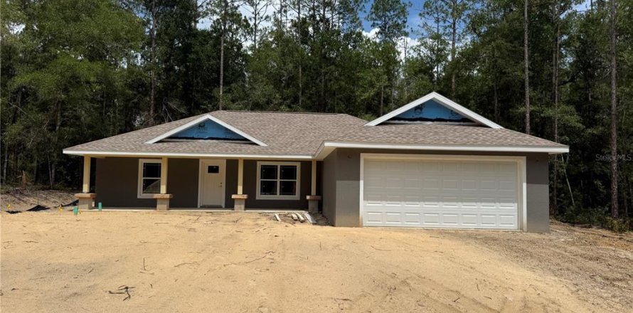 House in Dunnellon, Florida 3 bedrooms, 147.25 sq.m. № 1826559