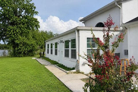 House in Orlando, Florida 4 bedrooms, 192.31 sq.m. № 2236563 - photo 13