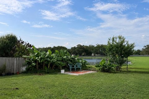 House in Orlando, Florida 4 bedrooms, 192.31 sq.m. № 2236563 - photo 15