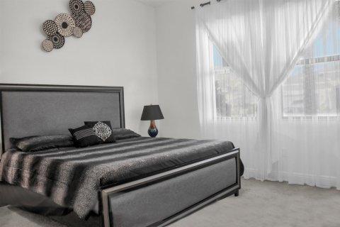 Villa ou maison à louer à Westlake, Floride: 3 chambres, 284.84 m2 № 2384870 - photo 25