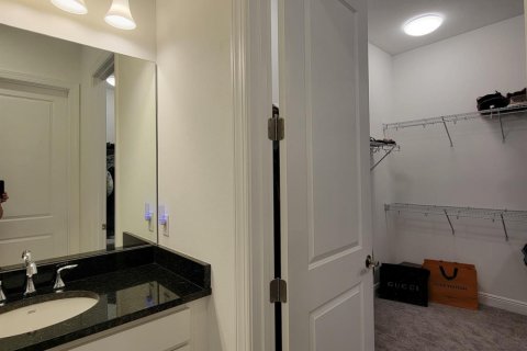 Villa ou maison à louer à Westlake, Floride: 3 chambres, 284.84 m2 № 2384870 - photo 21