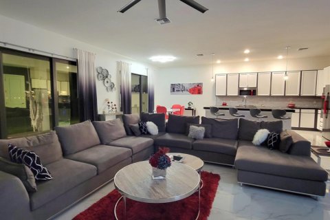 Villa ou maison à louer à Westlake, Floride: 3 chambres, 284.84 m2 № 2384870 - photo 11