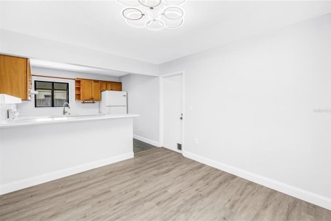 Casa en venta en Bradenton, Florida, 3 dormitorios, 135.27 m2 № 2384192 - foto 13