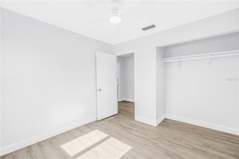 Casa en venta en Bradenton, Florida, 3 dormitorios, 135.27 m2 № 2384192 - foto 26