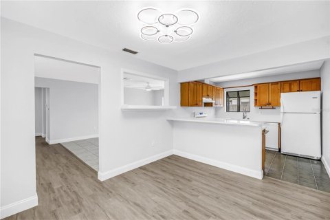 Casa en venta en Bradenton, Florida, 3 dormitorios, 135.27 m2 № 2384192 - foto 12