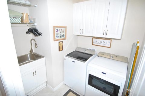 Casa en venta en Nokomis, Florida, 3 dormitorios, 153.85 m2 № 1907185 - foto 15