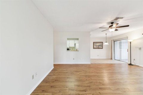 Copropriété à vendre à Sun City Center, Floride: 2 chambres, 93.65 m2 № 1586639 - photo 8