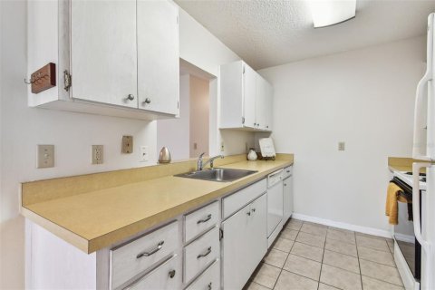 Copropriété à vendre à Sun City Center, Floride: 2 chambres, 93.65 m2 № 1586639 - photo 14
