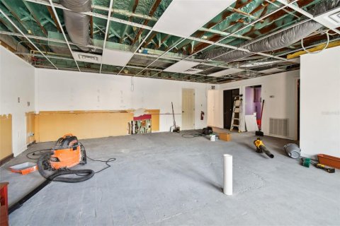 Propiedad comercial en venta en Belleair Bluffs, Florida, 334.82 m2 № 1844329 - foto 12