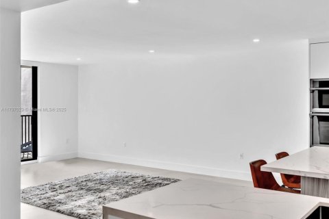 Condominio en venta en Fort Lauderdale, Florida, 2 dormitorios, 116.13 m2 № 1709181 - foto 4