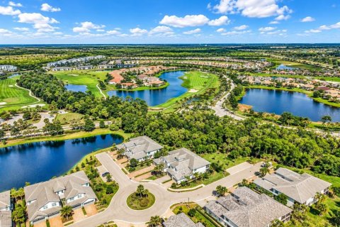 Copropriété à vendre à Punta Gorda, Floride: 3 chambres, 206.43 m2 № 2421893 - photo 5