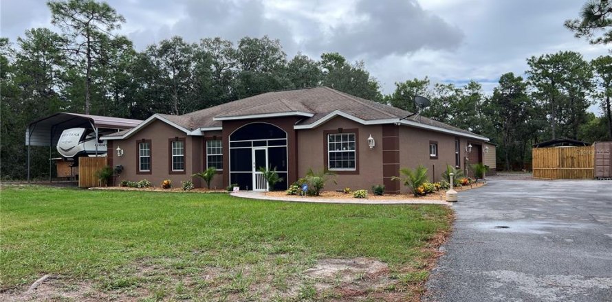 Villa ou maison à Weeki Wachee, Floride 3 chambres, 227.8 m2 № 1910354